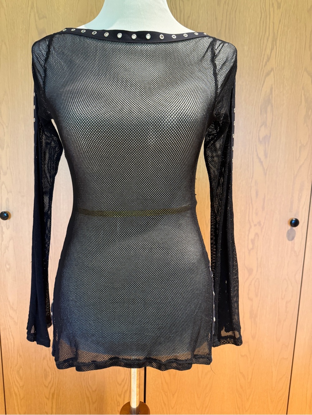 Vintage Y2K Anna Paul Black Mesh Grommet Bell Sleeve Top Size S